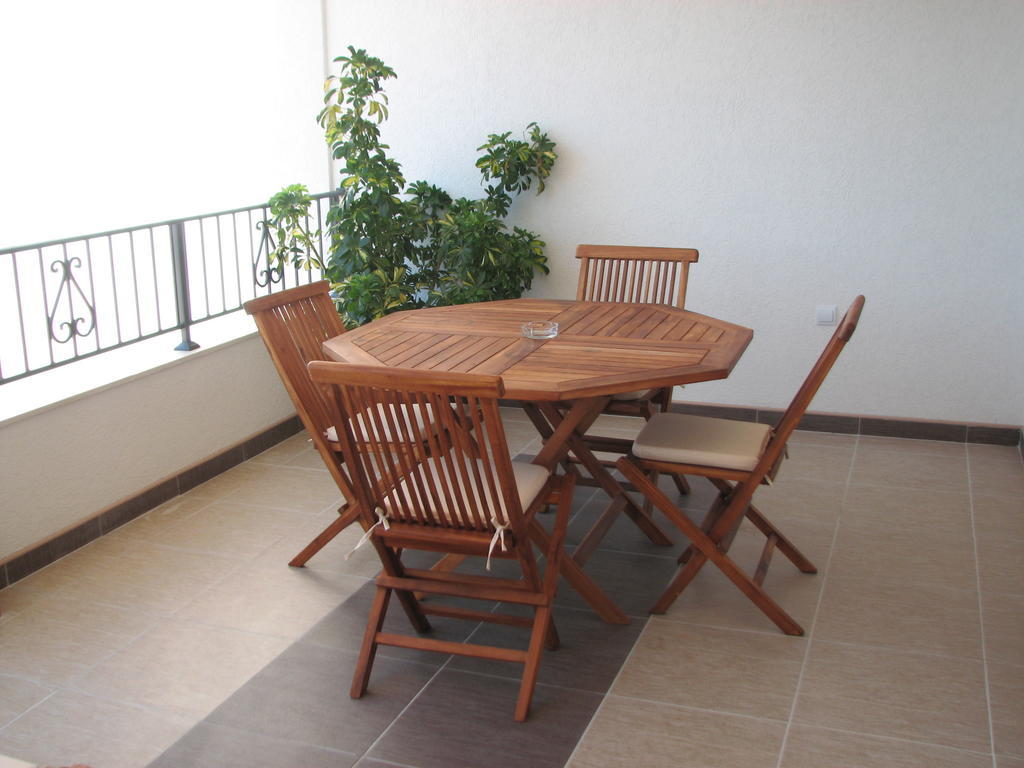 Apartments Leut Ilha Ilha Sveti Stefan Quarto foto